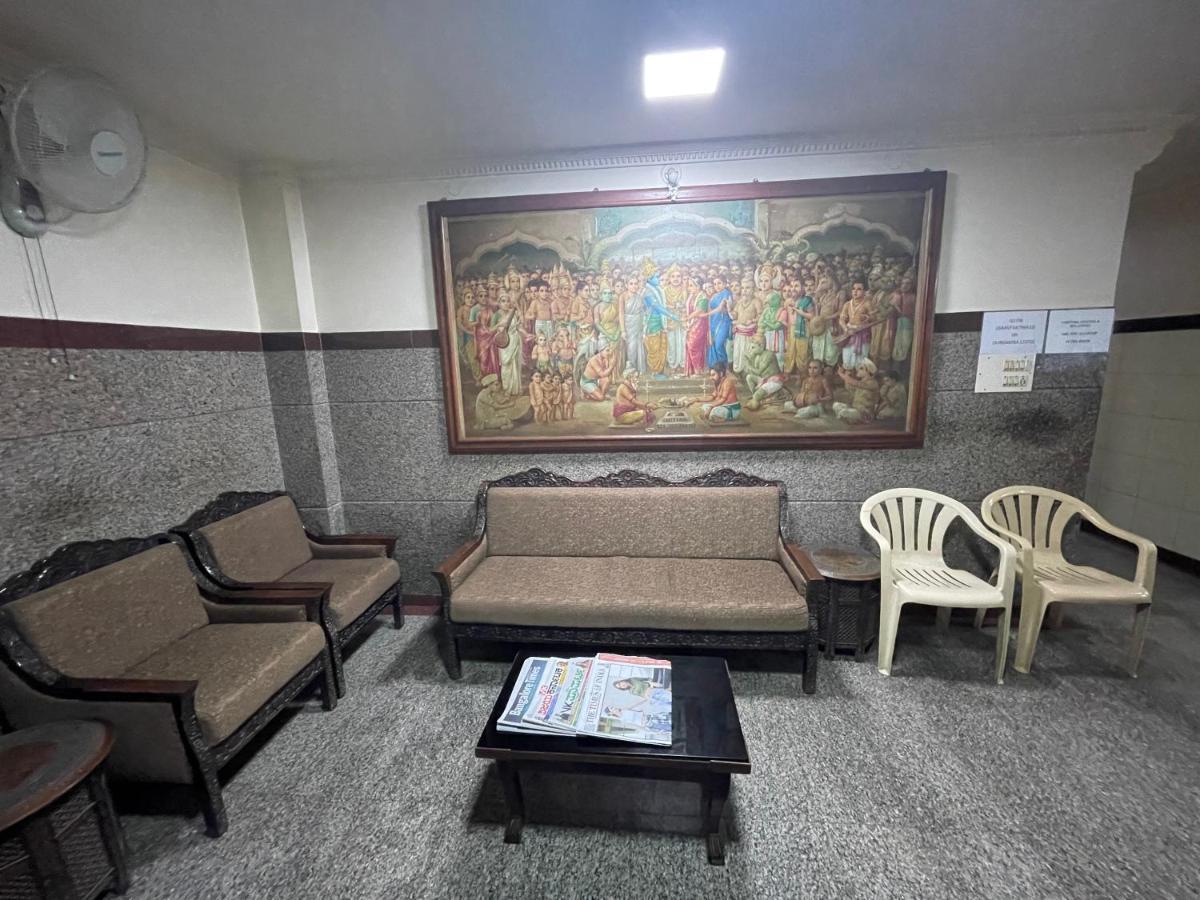 Sri Durgamba Lodge Bangalore Exteriör bild