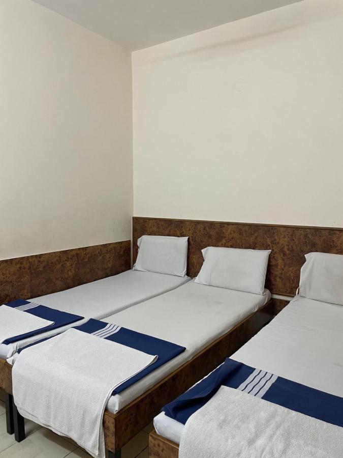 Sri Durgamba Lodge Bangalore Exteriör bild